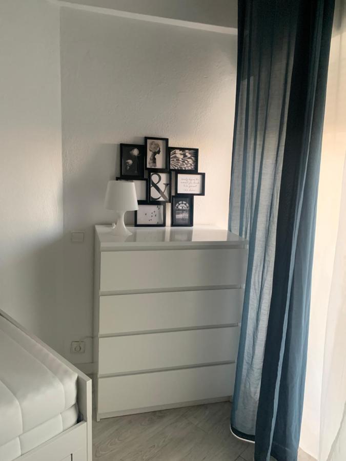 Acogedor Estudio En Primera Linea De Playa Benalmádena Esterno foto